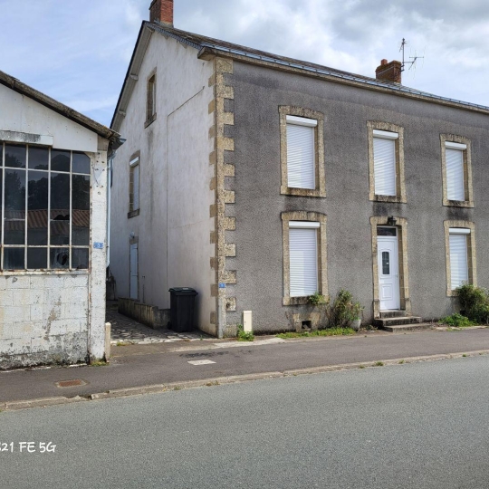  FAMICITY 2 : Maison / Villa | SAINT-HILAIRE-DE-VOUST (85120) | 188 m2 | 137 000 € 