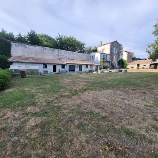  FAMICITY 2 : Maison / Villa | COULONGES-SUR-L'AUTIZE (79160) | 182 m2 | 279 000 € 