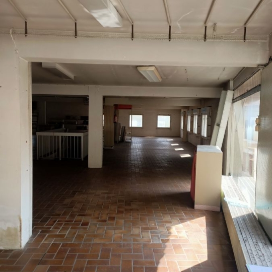  FAMICITY 2 : Office | VERGT (24380) | 150 m2 | 490 000 &euro; 