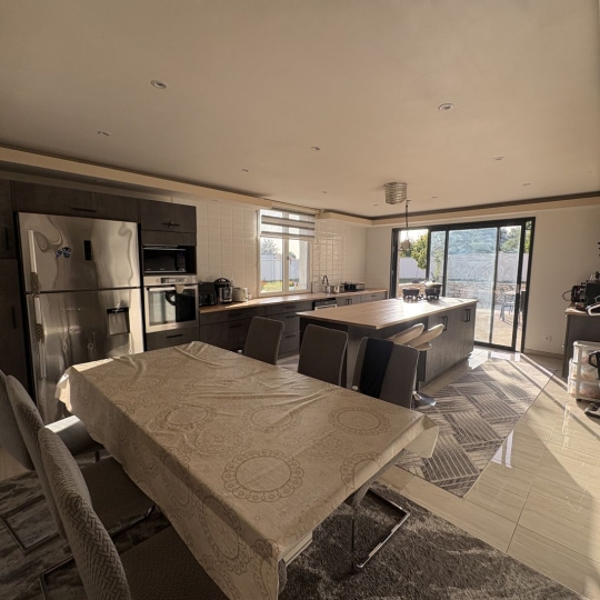  FAMICITY 2 : Maison / Villa | FONTENAY-LE-COMTE (85200) | 317 m2 | 522 000 &euro; 