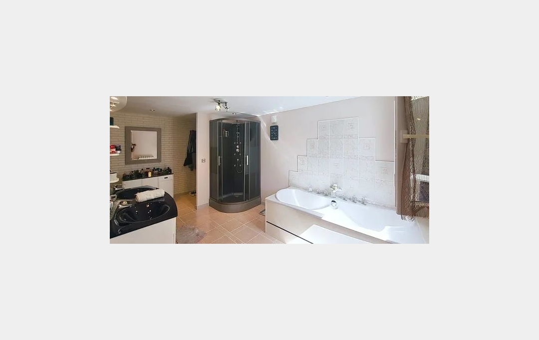 FAMICITY 2 : Maison / Villa | FONTENAY-LE-COMTE (85200) | 88 m2 | 127 000 € 