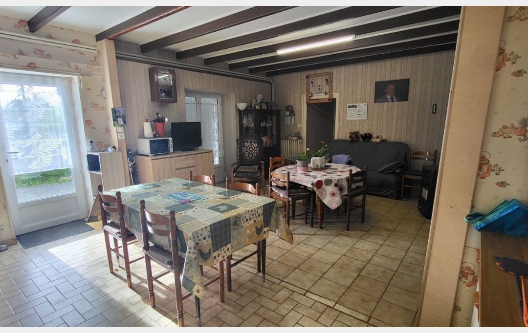 FAMICITY 2 : Maison / Villa | SAINT-HILAIRE-DES-LOGES (85240) | 70 m2 | 108 000 € 
