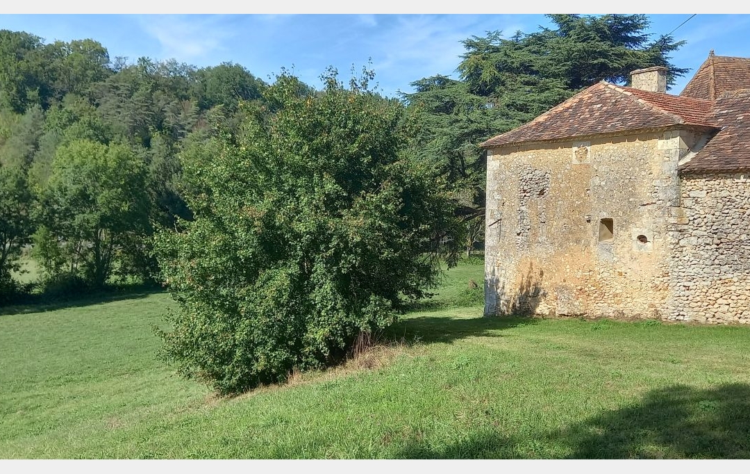 FAMICITY 2 : Domain / Estate | SAINT-GEORGES-DE-MONTCLARD (24140) | 350 m2 | 840 000 € 