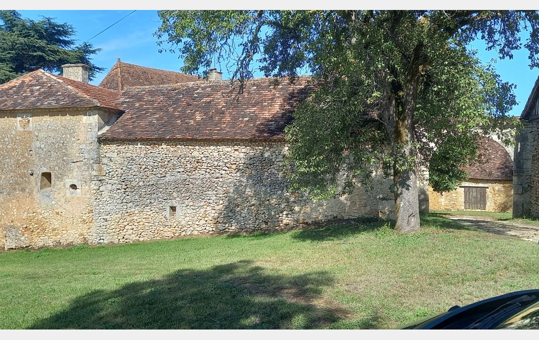 FAMICITY 2 : Domain / Estate | SAINT-GEORGES-DE-MONTCLARD (24140) | 350 m2 | 840 000 € 