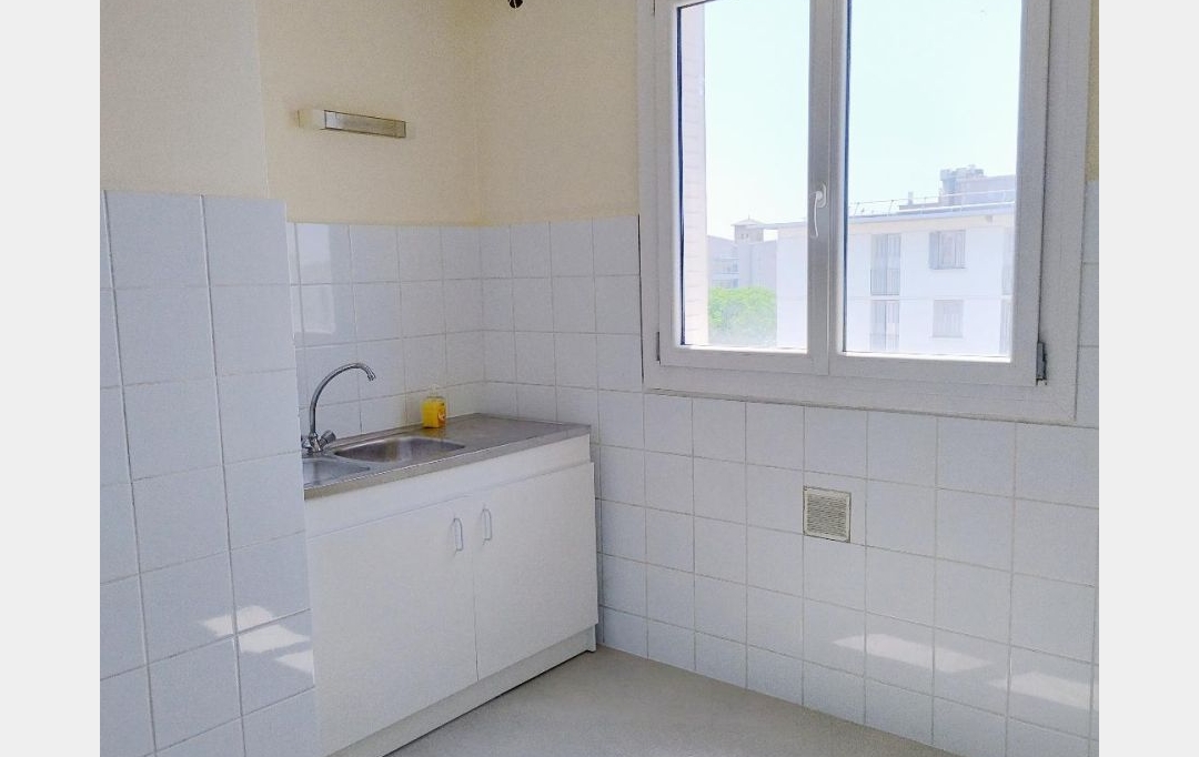FAMICITY 2 : Appartement | VENISSIEUX (69200) | 53 m2 | 132 000 € 