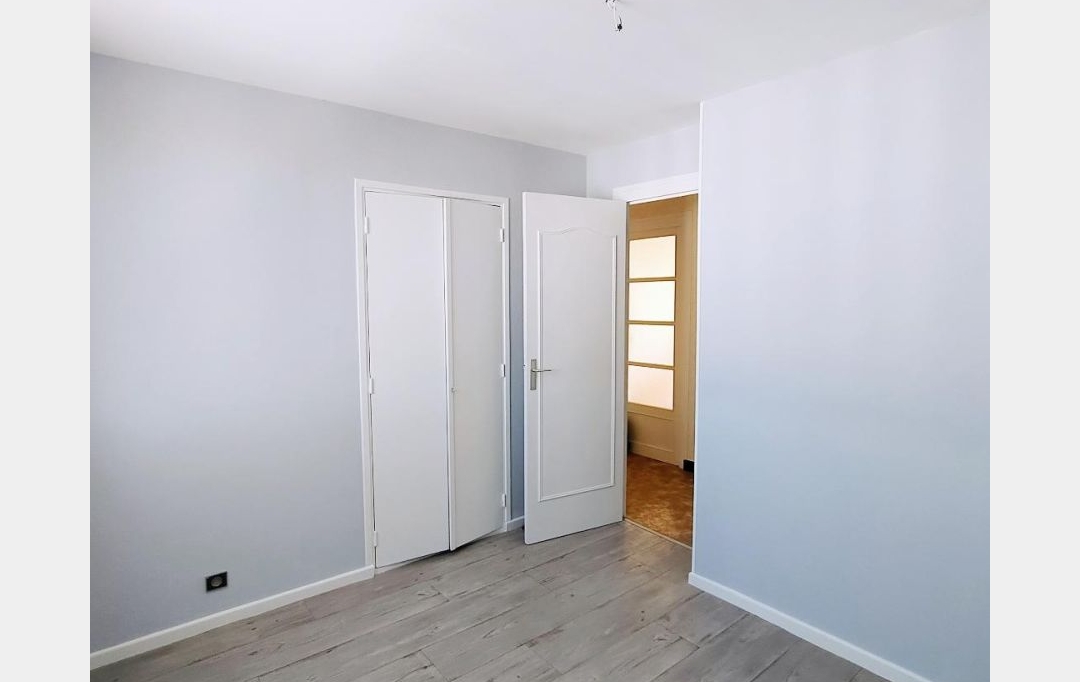FAMICITY 2 : Apartment | VENISSIEUX (69200) | 52 m2 | 132 000 € 