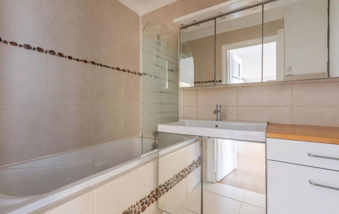 FAMICITY 2 : Appartement | LYON (69006) | 69 m2 | 375 000 € 