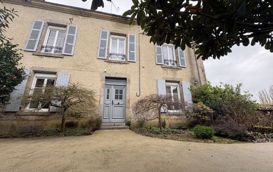 FAMICITY 2 : House | TERVAL (85120) | 213 m2 | 287 500 &euro; 
