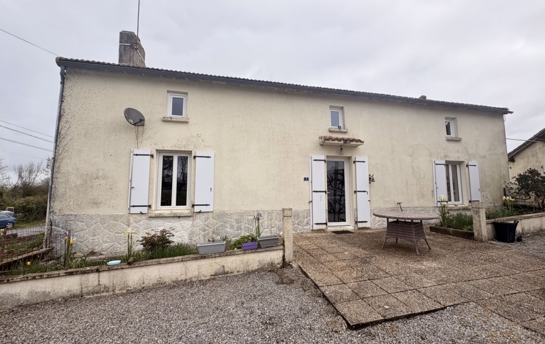 FAMICITY 2 : House | L'ABSIE (79240) | 199 m2 | 153 700 &euro; 