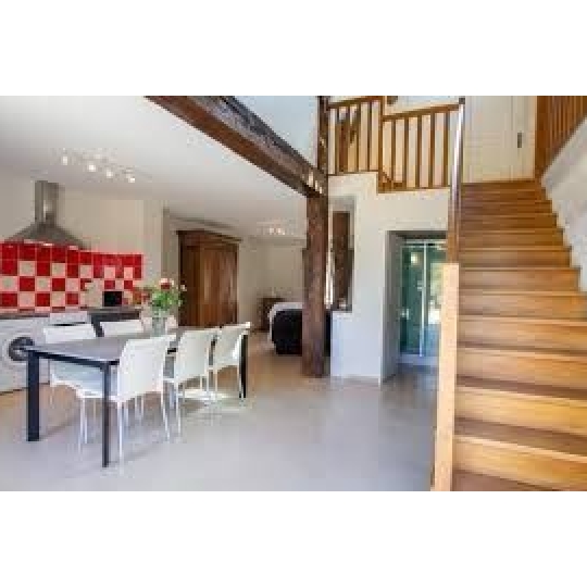  FAMICITY 2 : Domaines / Propriétés | LA ROCHE-CHALAIS (24490) | 385 m2 | 2 100 000 € 