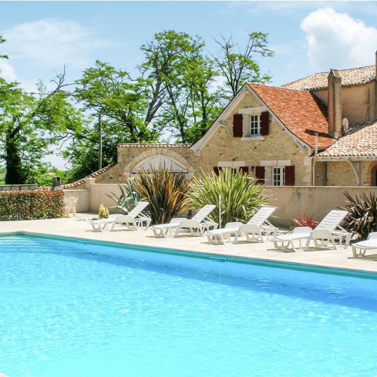  FAMICITY 2 : Maison / Villa | GARDONNE (24680) | 680 m2 | 1 575 000 € 