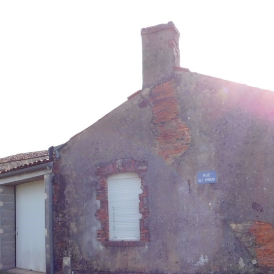 FAMICITY 2 : Maison / Villa | BOURNEAU (85200) | 170.00m2 | 41 500 € 