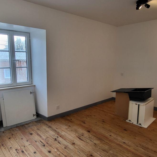  FAMICITY 2 : Maison / Villa | FONTENAY-LE-COMTE (85200) | 350 m2 | 243 500 € 