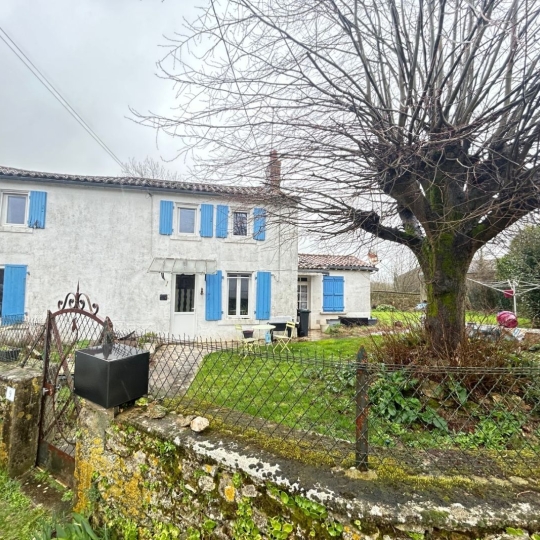  FAMICITY 2 : Maison / Villa | BAZOGES-EN-PAREDS (85390) | 104 m2 | 139 000 € 