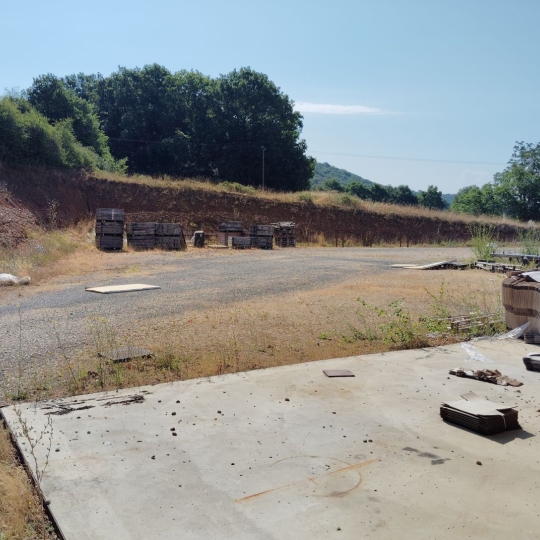  FAMICITY 2 : Autres | GRUN-BORDAS (24380) | 3 500 m2 | 3 675 000 &euro; 