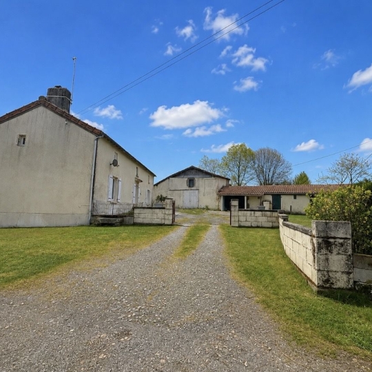  FAMICITY 2 : Maison / Villa | LARGEASSE (79240) | 197 m2 | 145 000 &euro; 