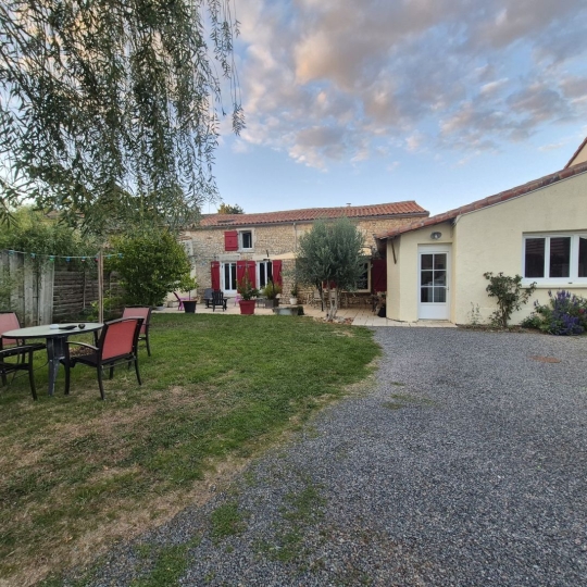  FAMICITY 2 : Maison / Villa | COULONGES-SUR-L'AUTIZE (79160) | 165 m2 | 198 000 &euro; 