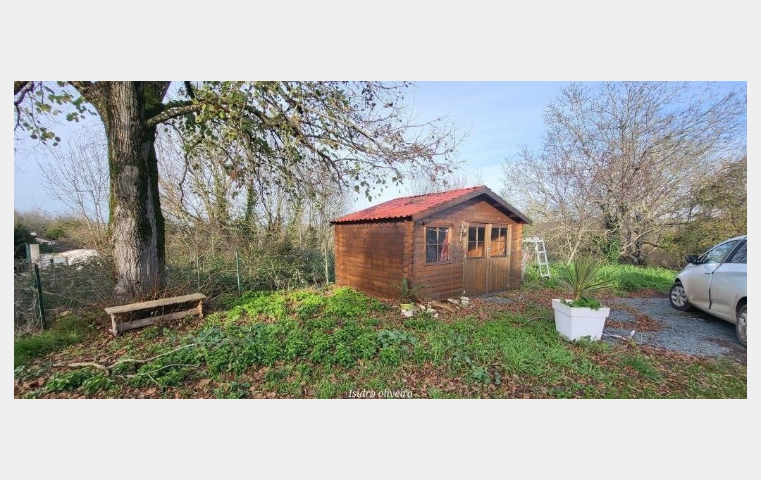 FAMICITY 2 : Maison / Villa | SAINT-HILAIRE-DES-LOGES (85240) | 200 m2 | 55 000 € 