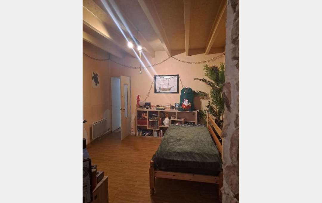 FAMICITY 2 : Maison / Villa | SAINT-HILAIRE-DES-LOGES (85240) | 200 m2 | 55 000 € 