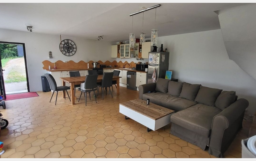FAMICITY 2 : Maison / Villa | MARSAIS-SAINTE-RADEGONDE (85570) | 165 m2 | 138 000 € 