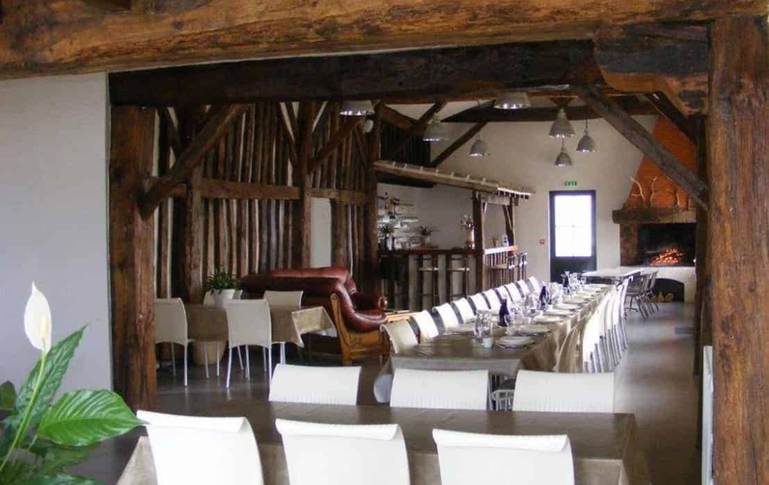 FAMICITY 2 : Domaines / Propriétés | LA ROCHE-CHALAIS (24490) | 385 m2 | 2 100 000 € 