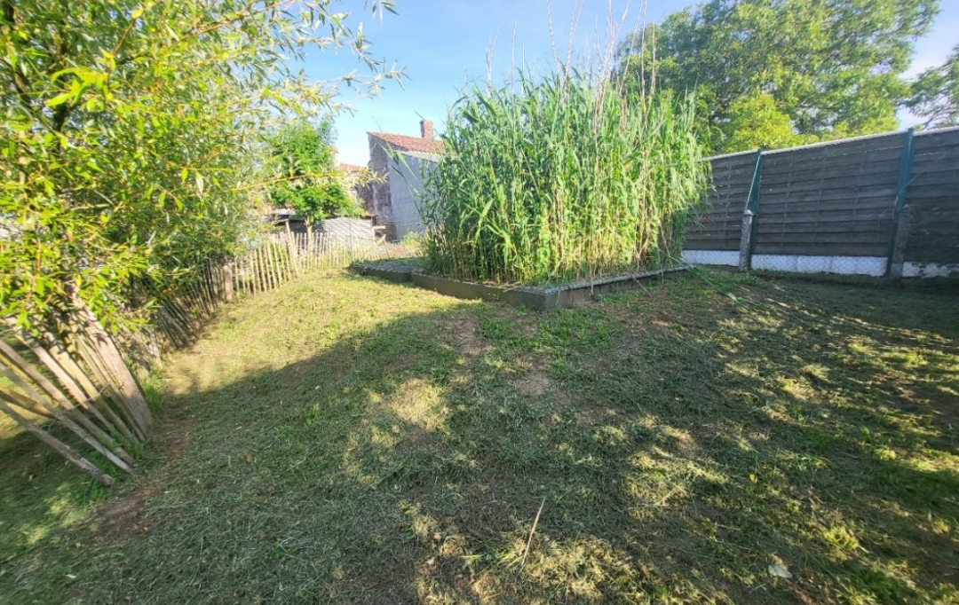 FAMICITY 2 : House | SAINT-MICHEL-LE-CLOUCQ (85200) | 88 m2 | 101 500 € 