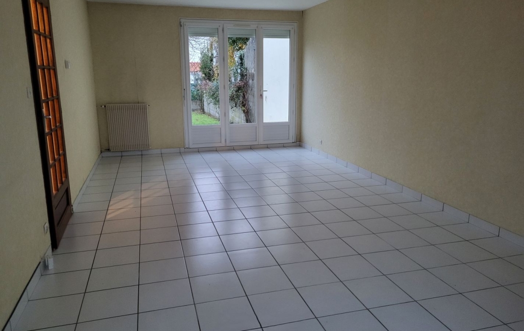 FAMICITY 2 : Maison / Villa | FONTENAY-LE-COMTE (85200) | 103 m2 | 148 000 € 