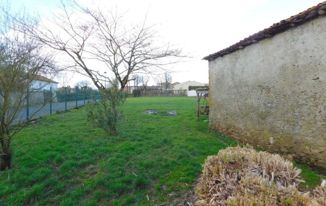 FAMICITY 2 : Terrain | MOUILLERON-SAINT-GERMAIN (85390) | 0 m2 | 40 000 € 