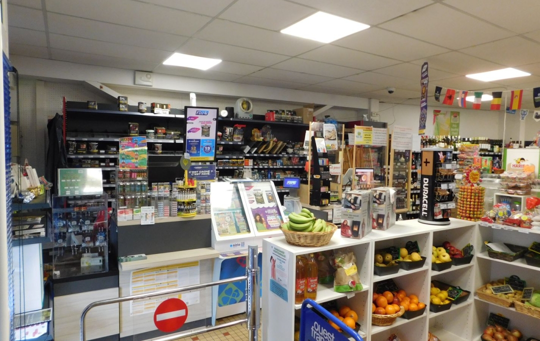 FAMICITY 2 : Local / Bureau | MONTOURNAIS (85700) | 70 m2 | 147 000 € 