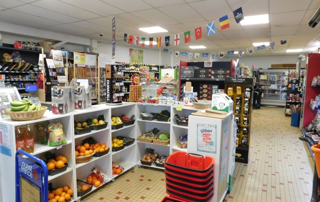 FAMICITY 2 : Local / Bureau | MONTOURNAIS (85700) | 70 m2 | 147 000 € 