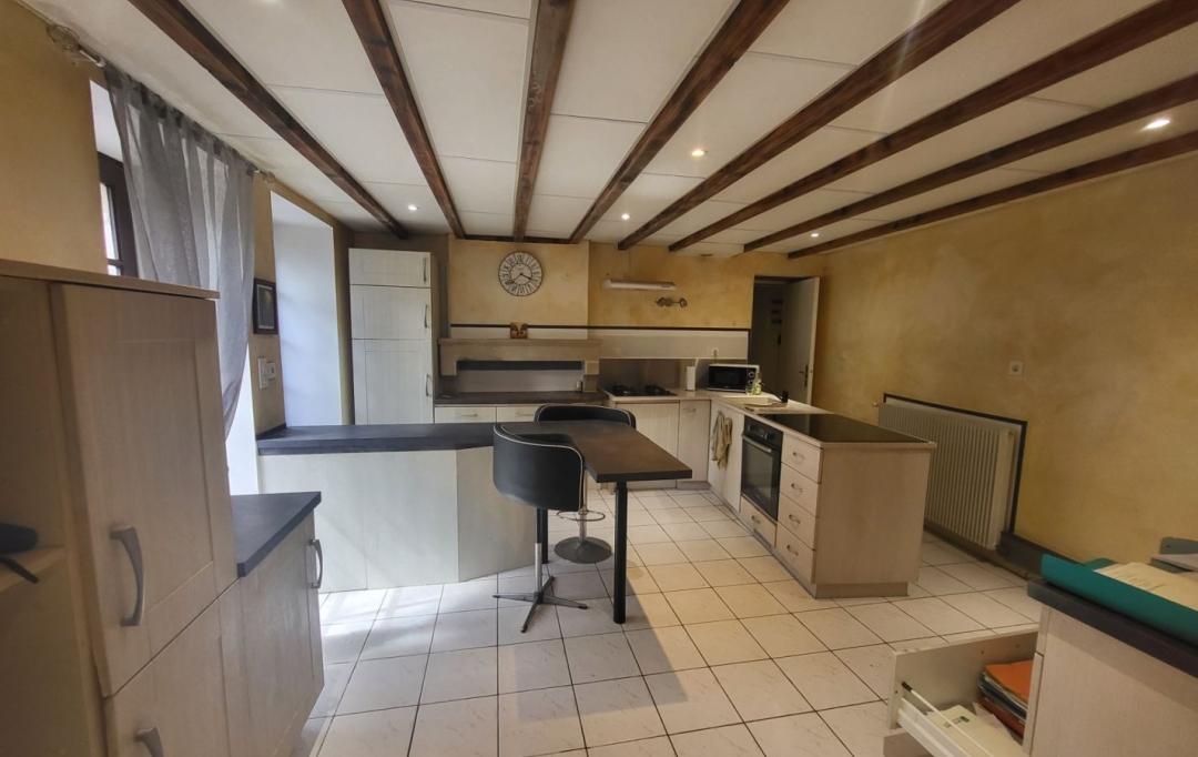 FAMICITY 2 : Maison / Villa | COULONGES-SUR-L'AUTIZE (79160) | 153 m2 | 198 000 € 