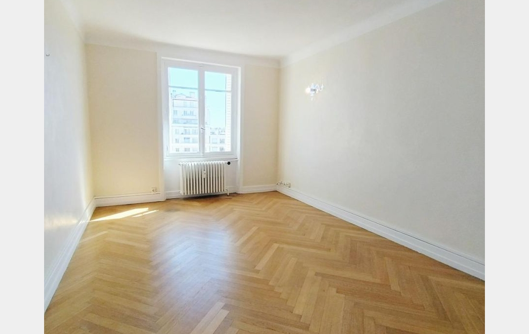 FAMICITY 2 : Appartement | LYON (69006) | 70 m2 | 385 000 € 