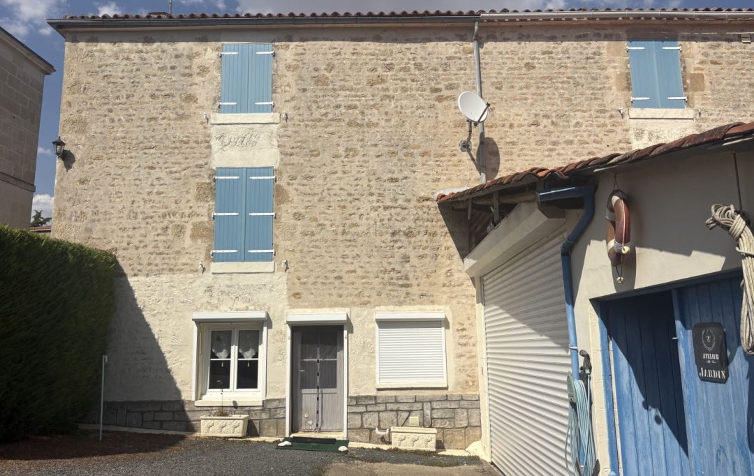FAMICITY 2 : Maison / Villa | SAINT-HILAIRE-DES-LOGES (85240) | 146 m2 | 225 000 &euro; 