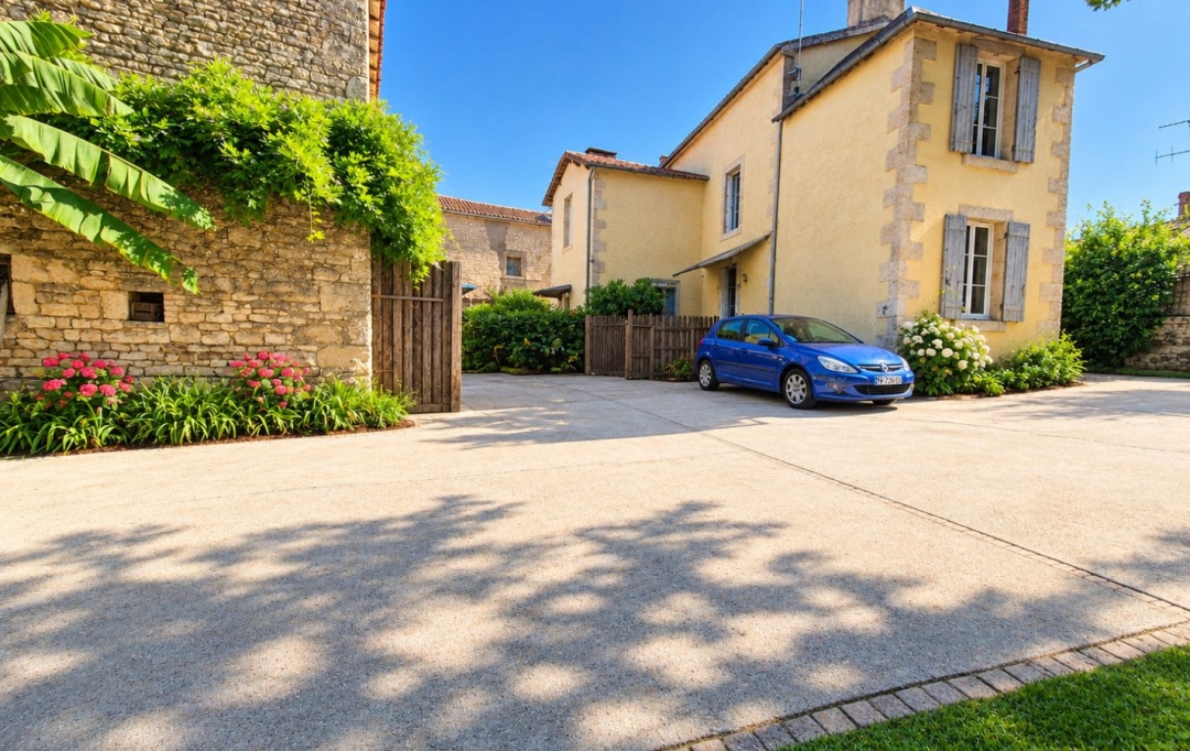 FAMICITY 2 : Maison / Villa | COULONGES-SUR-L'AUTIZE (79160) | 160 m2 | 220 000 &euro; 