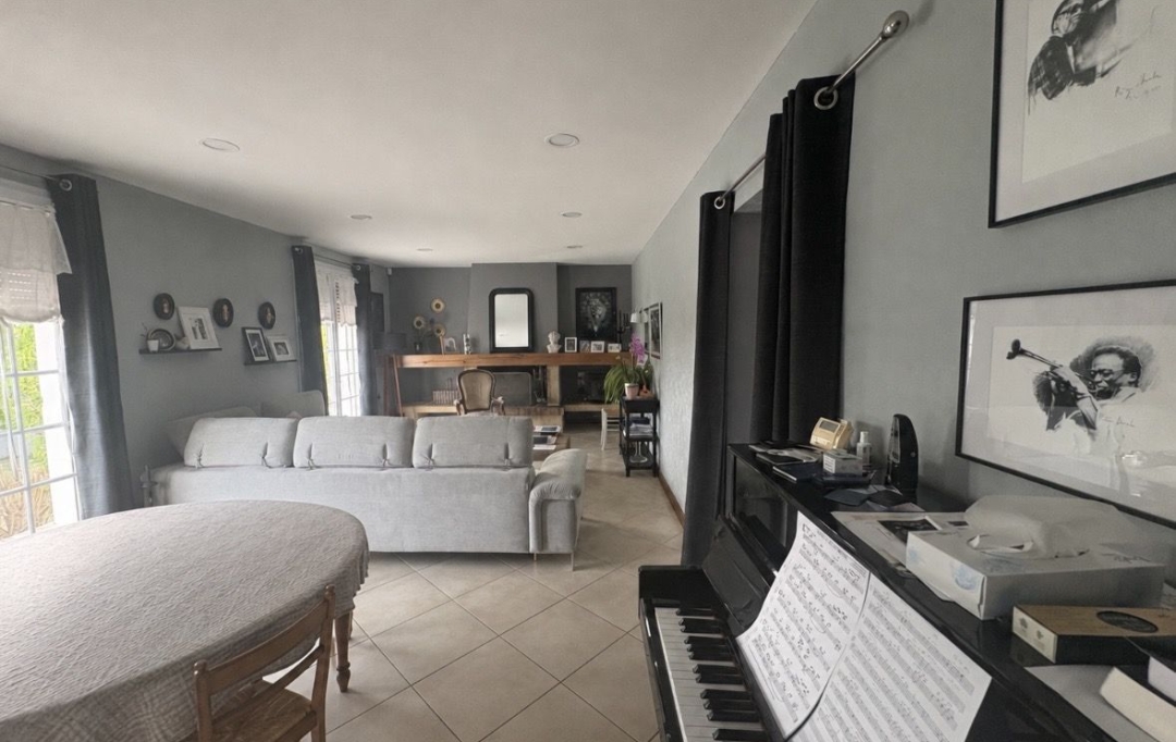 FAMICITY 2 : Maison / Villa | COULON (79510) | 248 m2 | 330 000 &euro; 