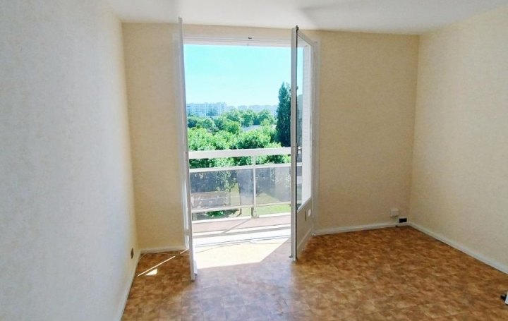 Appartement P3   VENISSIEUX  53 m2 132 000 € 