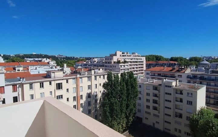 Appartement P3   LYON  71 m2 365 000 € 