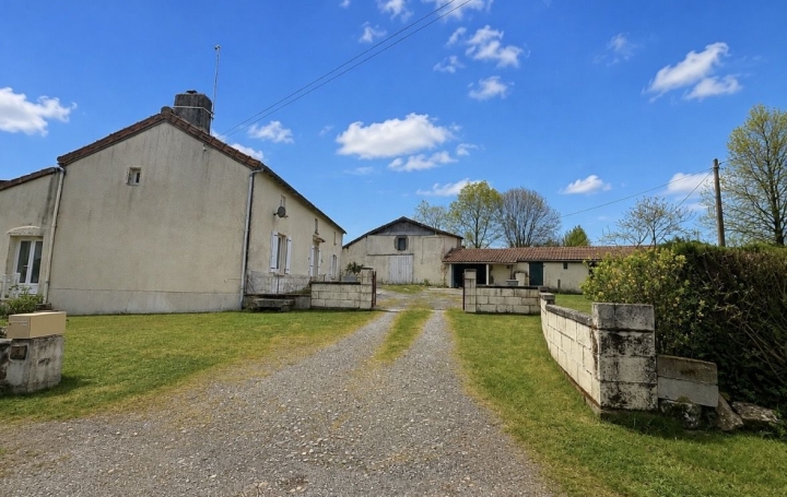 Maison   LARGEASSE  198 m2 145 000 € 